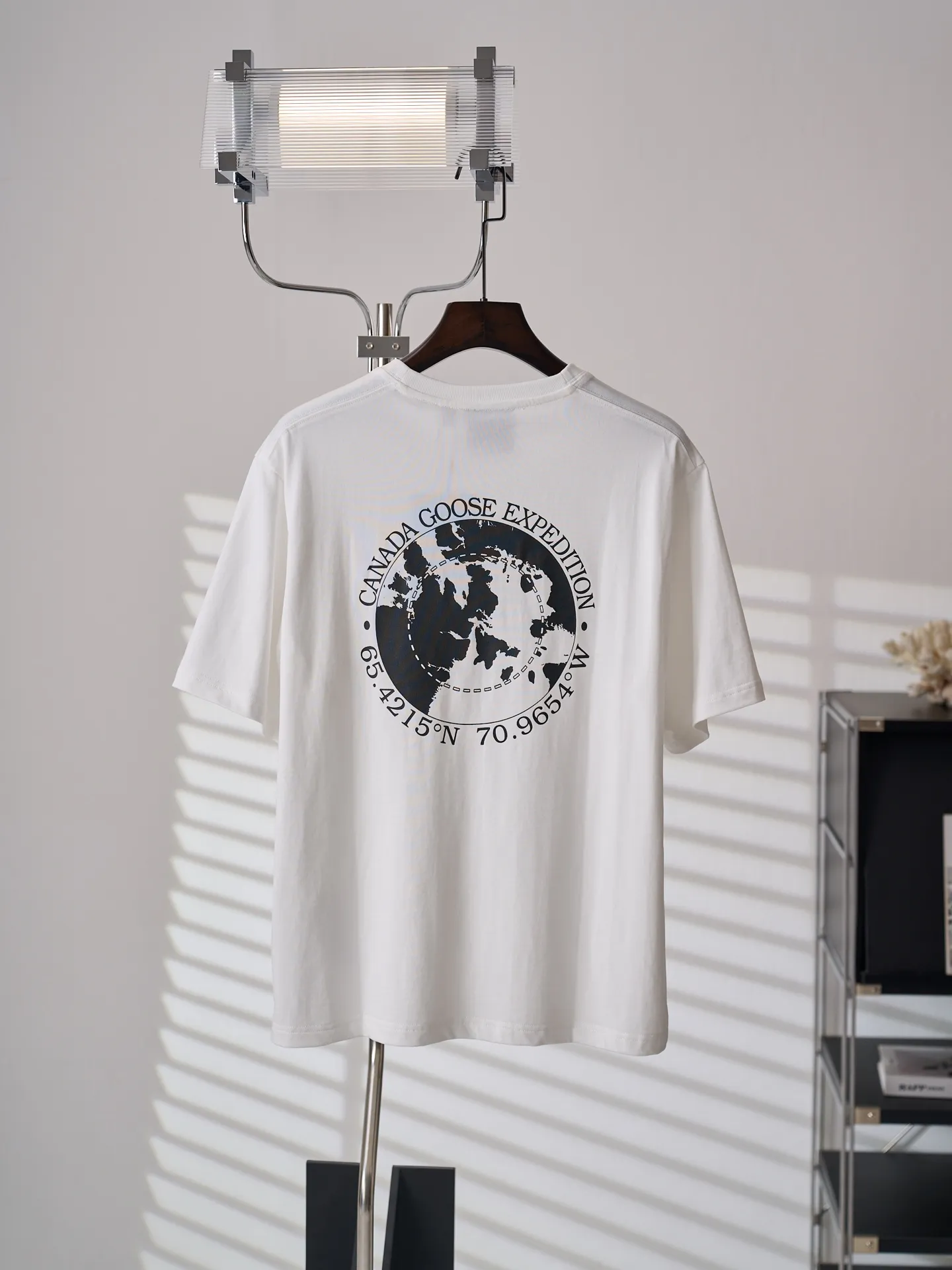 【 】Canada goose T 【In Stock】S M L XL ： ， ， ， ； Breathable ， 、 ， 。 ： ， 、 ； ， ， 。 ： ， 、 ， ； ， ， ； ， ； 、 。 ， Breathable ， 、 、 ， 。 ： ， ，Rebound 、 ， 。 ， 、 、 ， ，